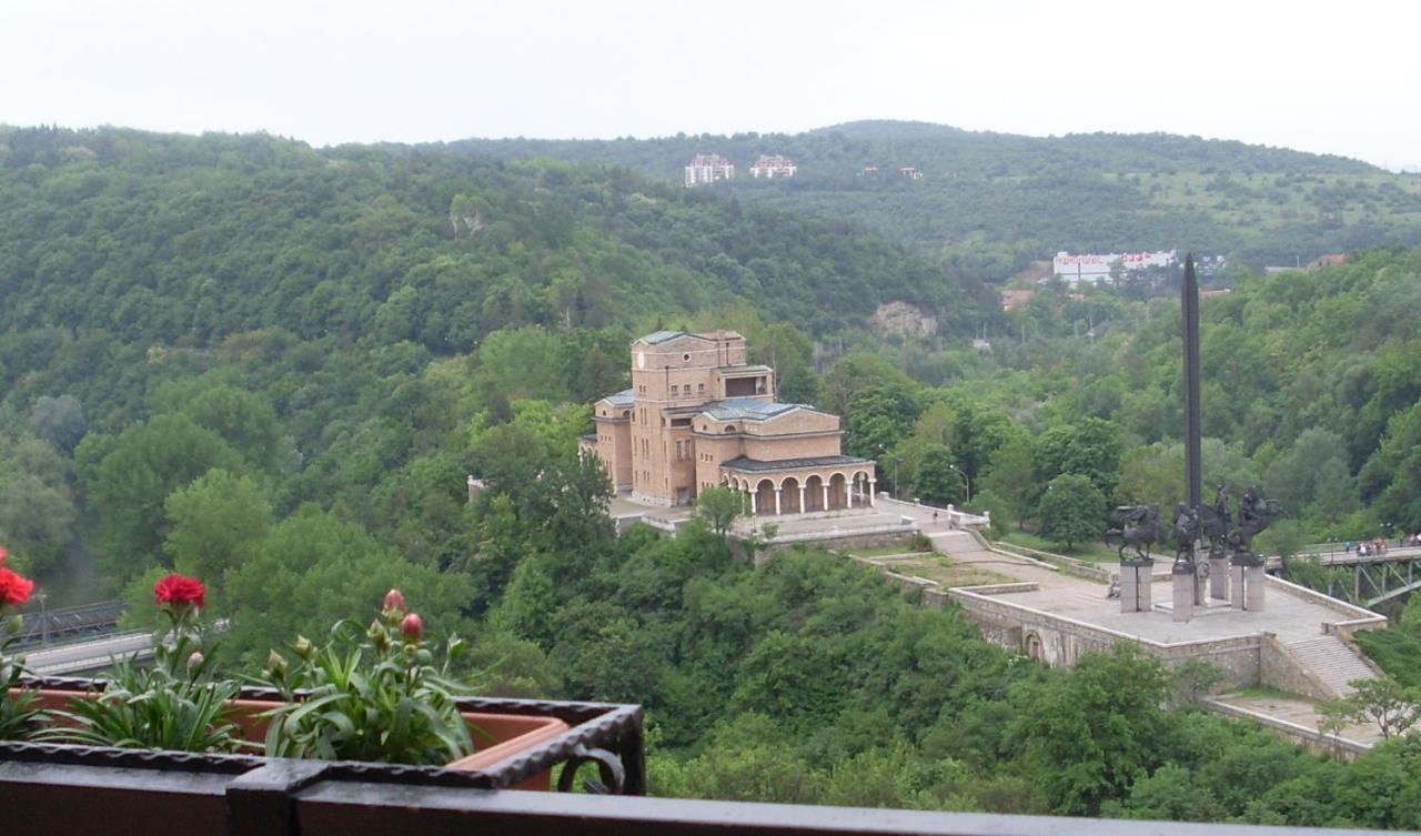Meridian Hotel Bolyarski Veliko Tarnovo Ngoại thất bức ảnh