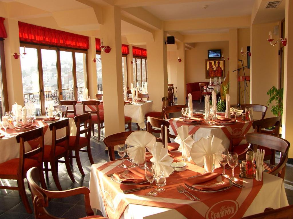 Meridian Hotel Bolyarski Veliko Tarnovo Ngoại thất bức ảnh