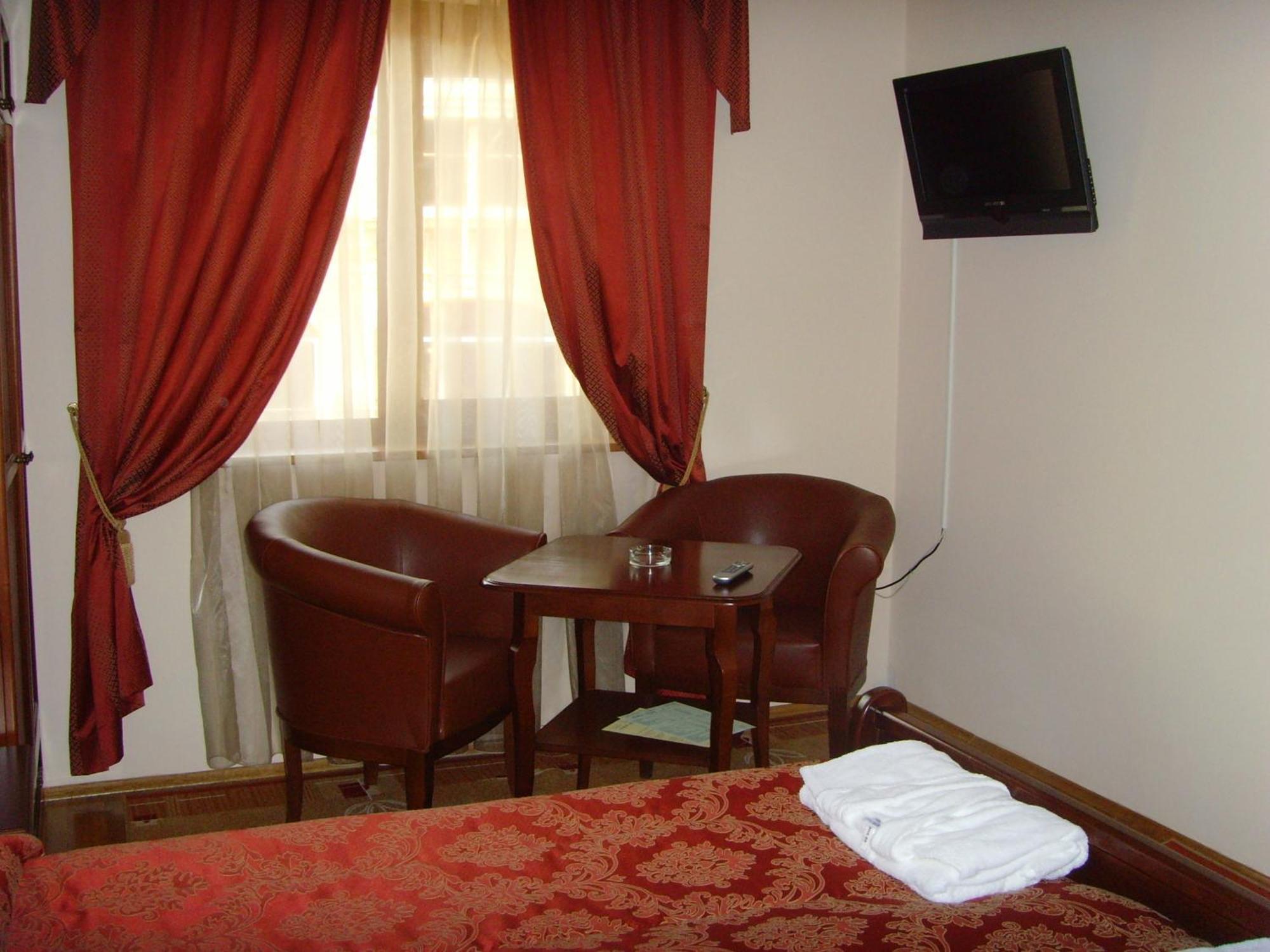 Meridian Hotel Bolyarski Veliko Tarnovo Ngoại thất bức ảnh